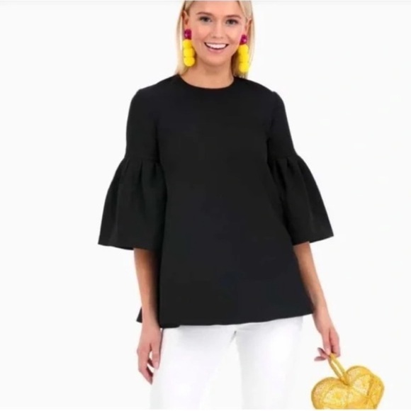 EUC Avon Lane White Women's Harper Bell Sleeve top size M - Picture 5 of 5